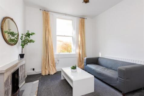 Lower Maisonette, 4 Lime Grove-8.jpg