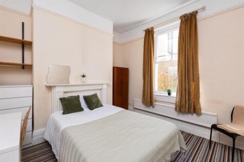 Lower Maisonette, 4 Lime Grove-12.jpg