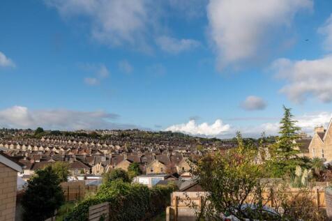 8 Livingstone Terrace-16.jpg