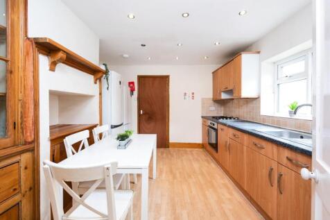 11 Cynthia Road, Bath, BA2 3QH-6.jpg