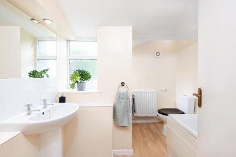 11 Cynthia Road, Bath, BA2 3QH-7.jpg