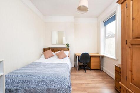 11 Cynthia Road, Bath, BA2 3QH-10.jpg