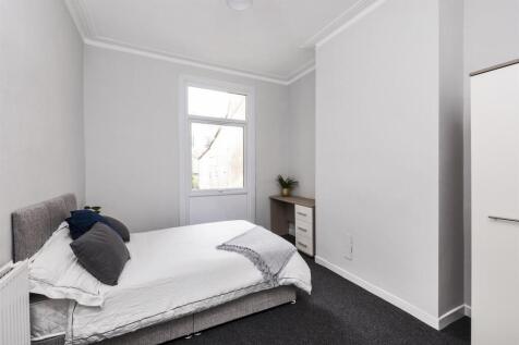 53 Lower Bristol Road, BA2 3BE-11.jpg