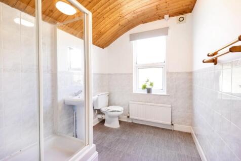 12 Lymore Gardens-12.jpg