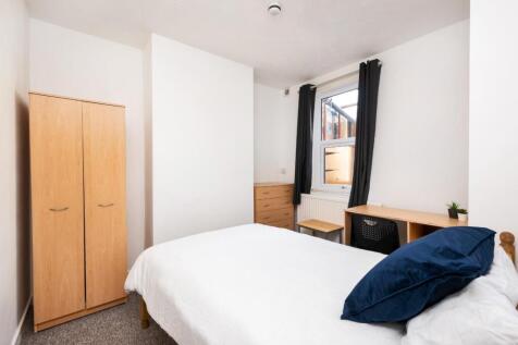 12 Lymore Gardens-5.jpg