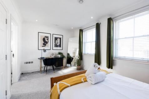 14c Monmouth Place, Bath, BA1 2AX-18.jpg