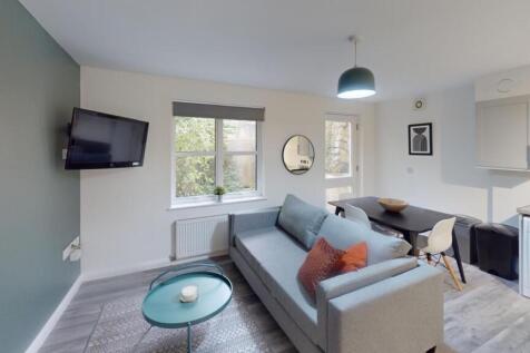-Flat-2-8-Piccadilly-Place-Living-Room 1.jpg