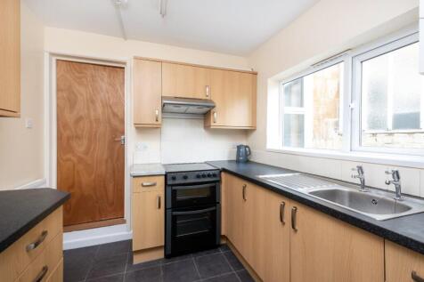 6 Landseer Road, Bath-6.jpg