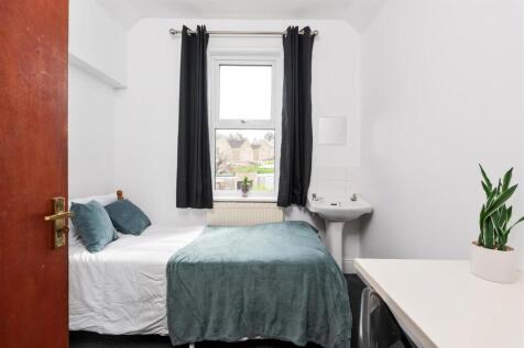 37 Third Avenue-2.jpg