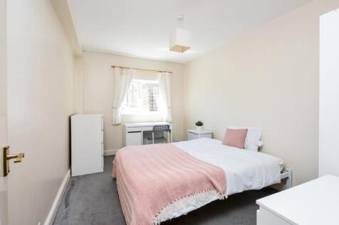 26 Lytton Gardens-3.jpg