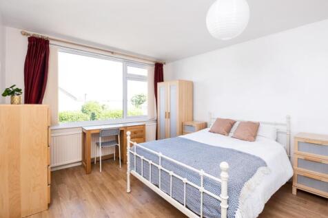 26 Lytton Gardens-9.jpg