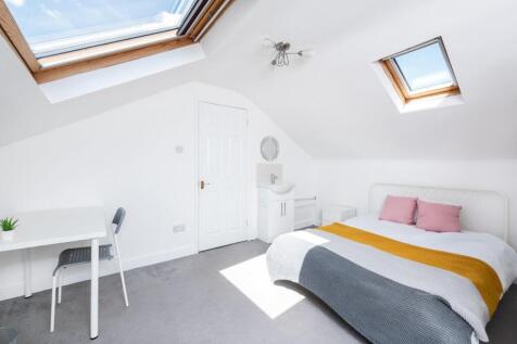 26 Lytton Gardens-13.jpg