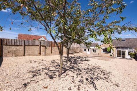 26 Lytton Gardens-2.jpg