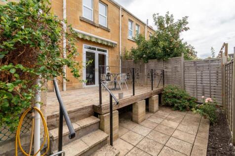 10 Canterbury Road-5.jpg