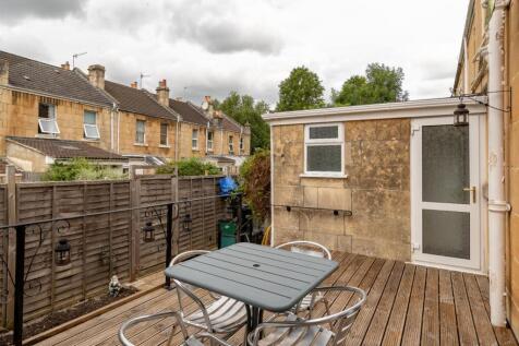 10 Canterbury Road-3.jpg