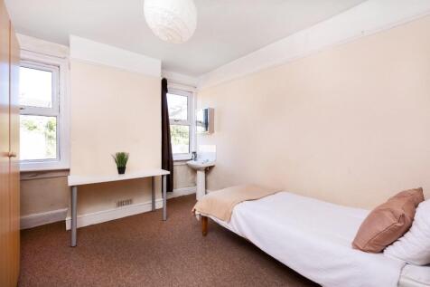 71 Triangle North, Bath, BA2 3BJ-6.jpg