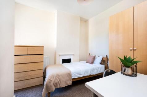 71 Triangle North, Bath, BA2 3BJ-9.jpg