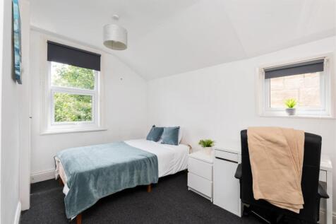 12 Coronation Road-9.jpg