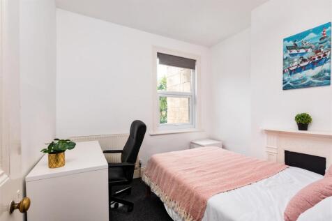 12 Coronation Road-11.jpg