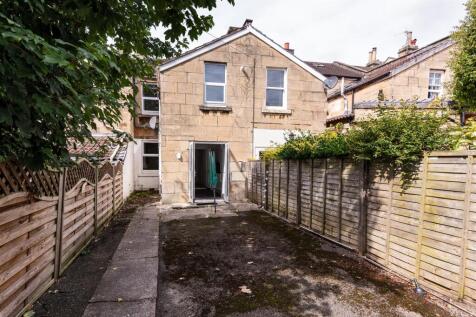 12 Coronation Road-8.jpg