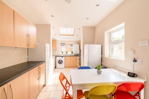 10 Bridge Road-8.jpg