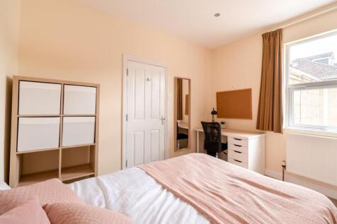 10 Bridge Road-17.jpg