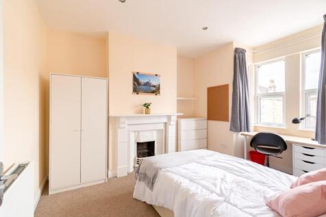 10 Bridge Road-18.jpg