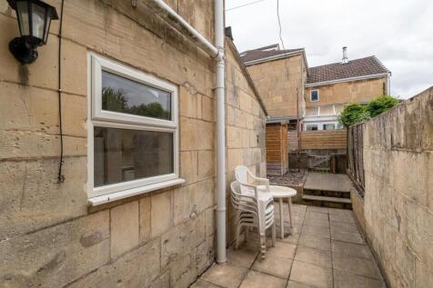 10 Bridge Road-7.jpg