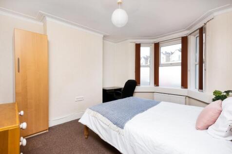 22 Beckhampton Road, Bath-9.jpg