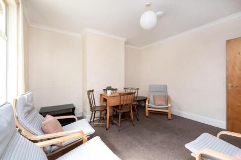 22 Beckhampton Road, Bath-3.jpg