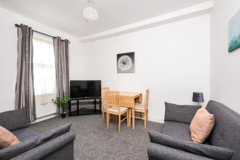 Flat 3, 2 Victoria Terrace, Bath-1.jpg
