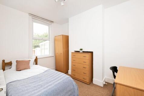 31 Dartmouth Avenue-4.jpg