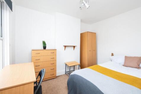 31 Dartmouth Avenue-10.jpg