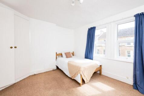 31 Dartmouth Avenue-12.jpg