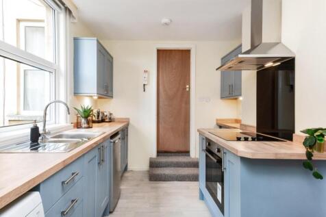 15 Victoria Road, Bath, BA2 3QY-5.jpg