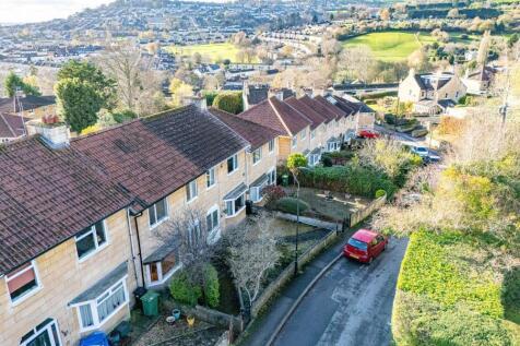 Aerial front road.jpg