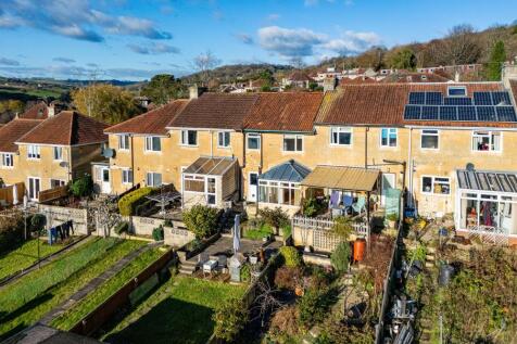 Rear elevated and garden.jpg