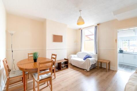 34 Herbert Road-5.jpg