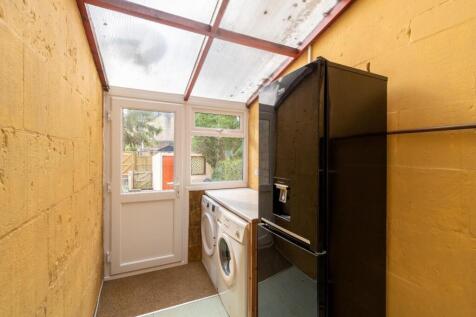 34 Herbert Road-8.jpg