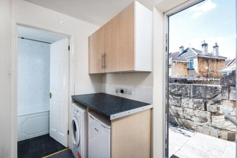 29 Stanley Road West-5.jpg