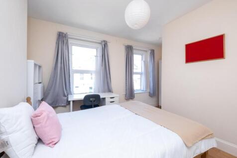 29 Stanley Road West-14.jpg