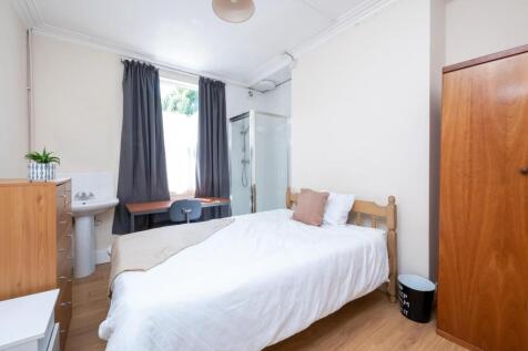 29 Stanley Road West-9.jpg