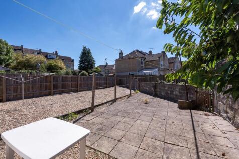 29 Stanley Road West-7.jpg