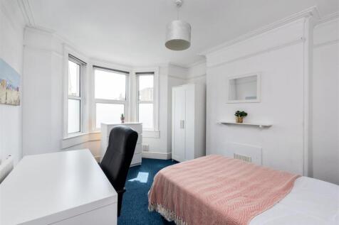 43 St Kildas Road-9.jpg