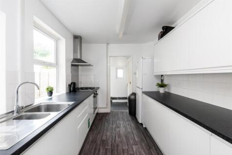 43 St Kildas Road-5.jpg