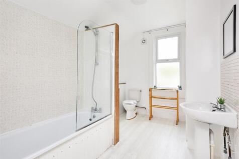 28 Millmead Road-9.jpg