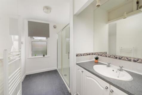 10 Shaftesbury Ave -14.jpg