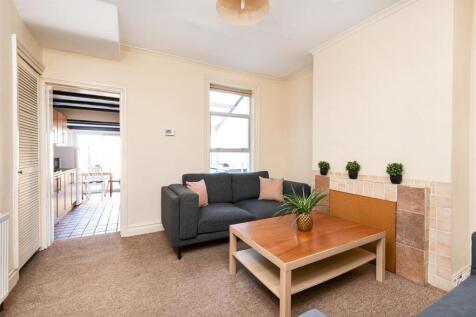 22 Third Avenue, Bath-2.jpg