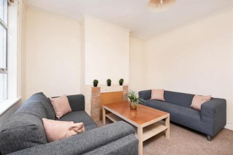 22 Third Avenue, Bath-3.jpg