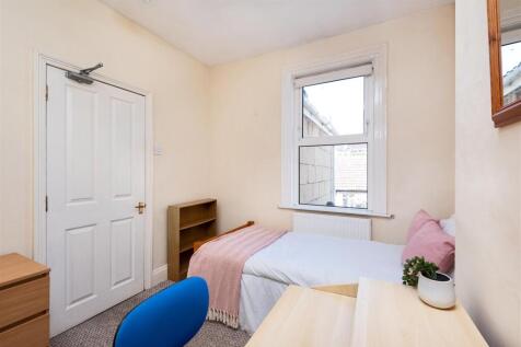 22 Third Avenue, Bath-10.jpg